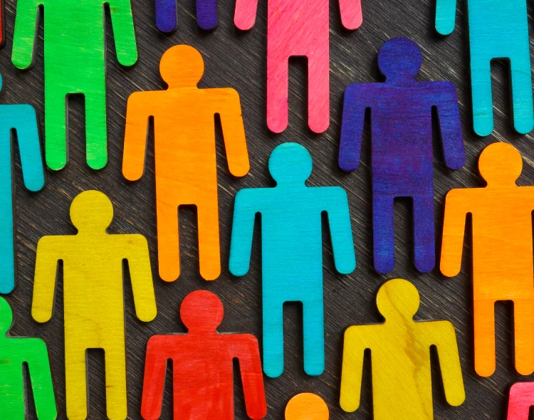 Figures with different colors